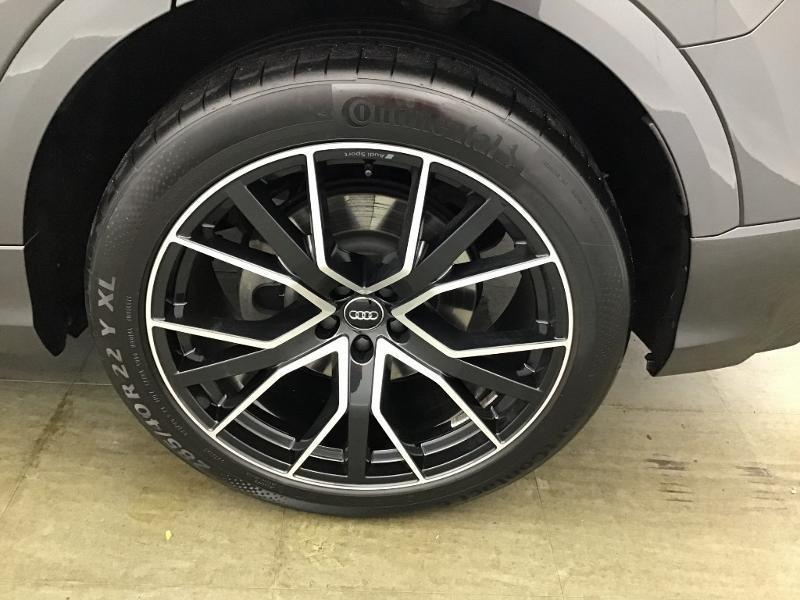 Voitures occasions Audi Q8 Avus extended Lille