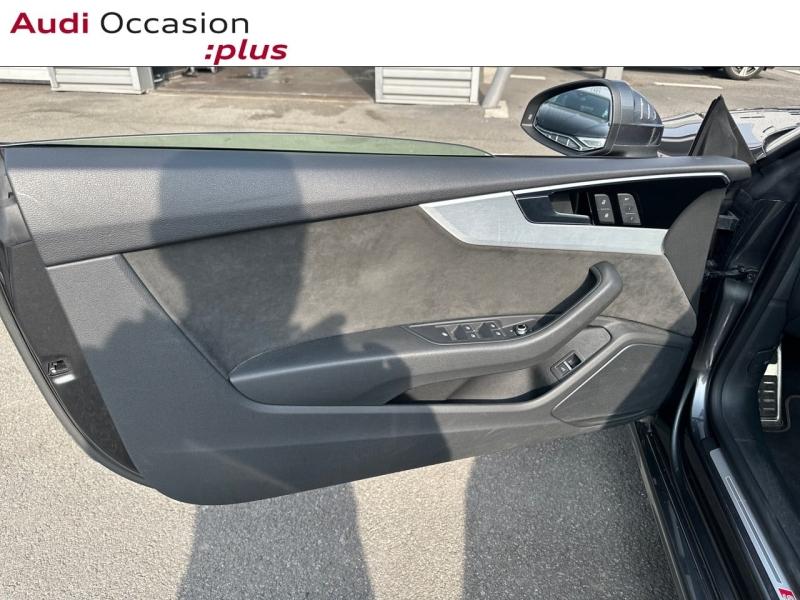 Voitures occasions Audi A5 Cabriolet S line Lille