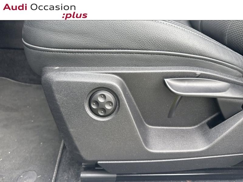 Voitures occasions Audi Q2 S line Lille