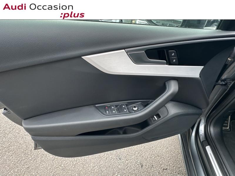 Voitures occasions Audi A4 Avant S line Lille