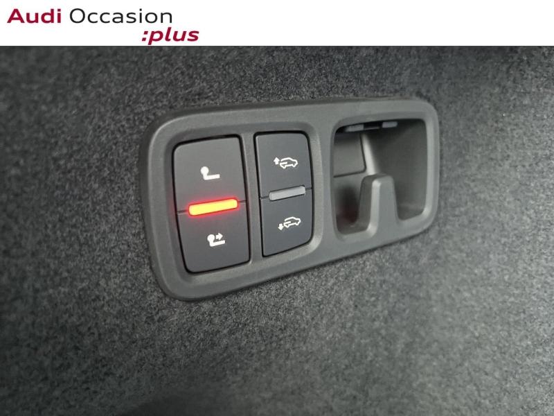 Voitures occasions Audi Q8 Compétition Lille