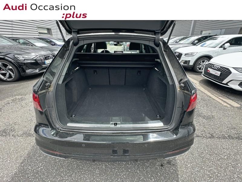 Voitures occasions Audi A4 Avant S line Lille