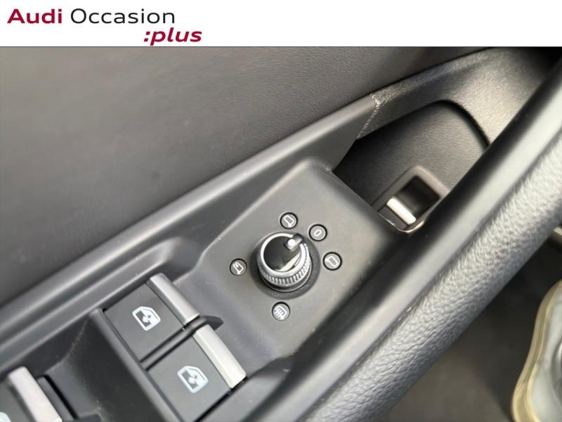 Voitures occasions Audi A4 Avant S line Lille