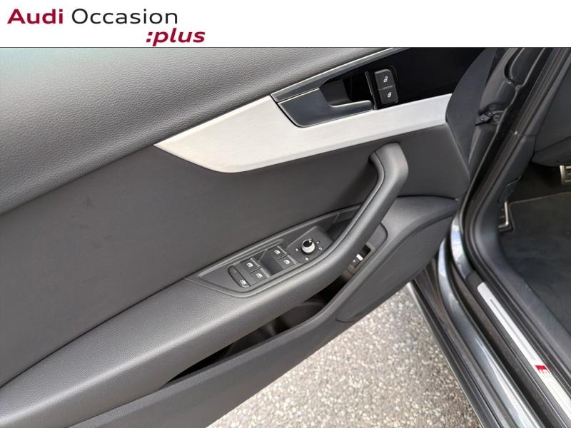 Voitures occasions Audi A4 Avant S line Lille