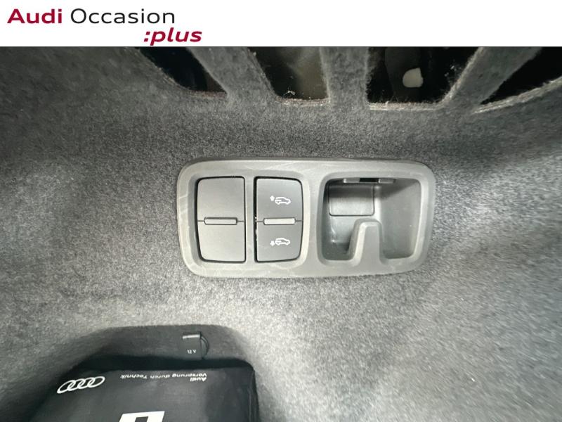 Voitures occasions Audi Q8 Compétition Lille