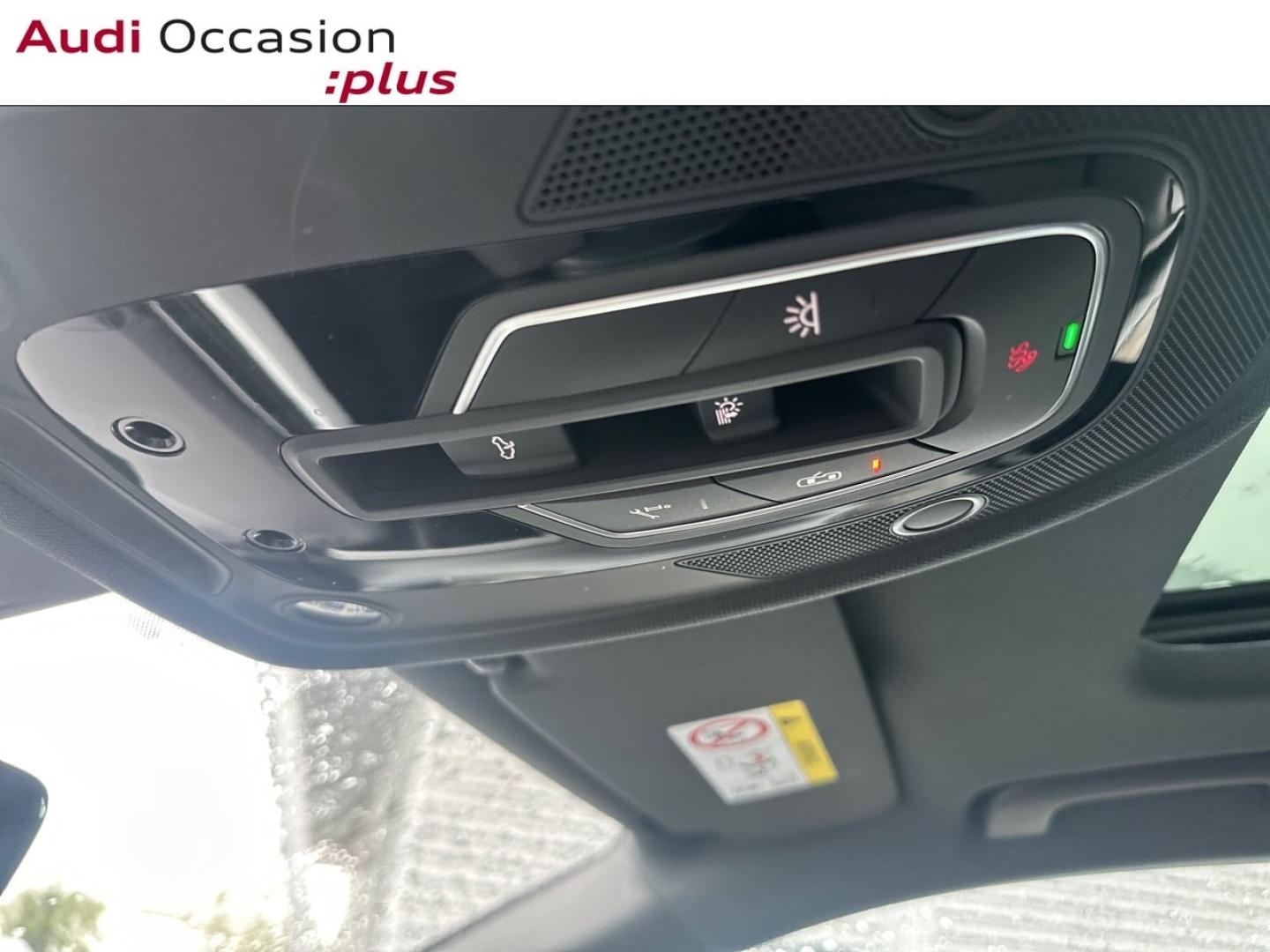 Voitures occasions Audi A4 Avant S line Lille