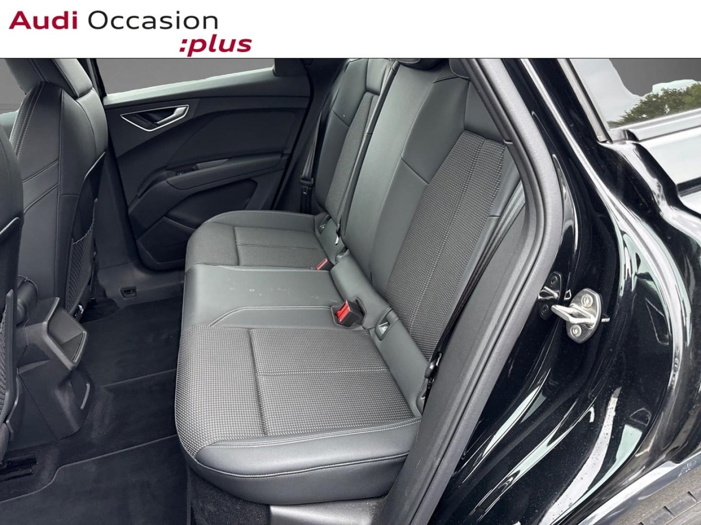 Voitures occasions Audi Q4 Sportback e-tron Base Lille