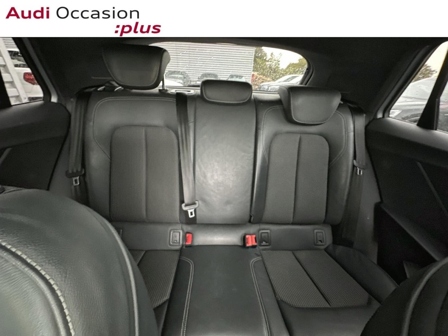 Voitures occasions Audi Q2 S line Lille
