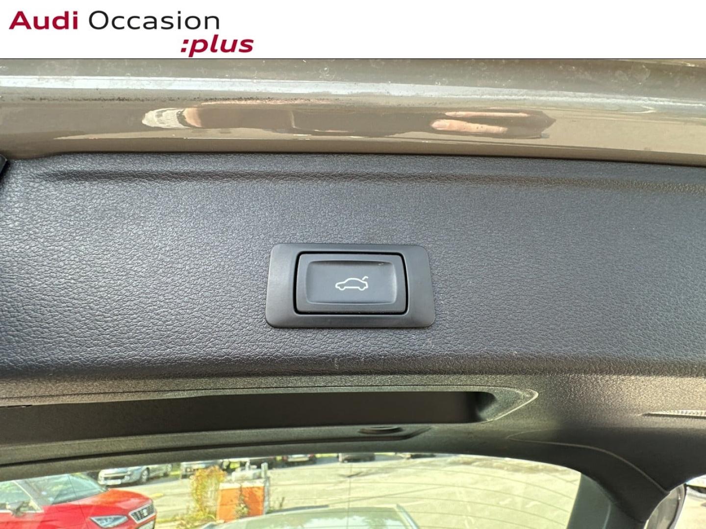 Voitures occasions Audi A4 Avant S line Lille
