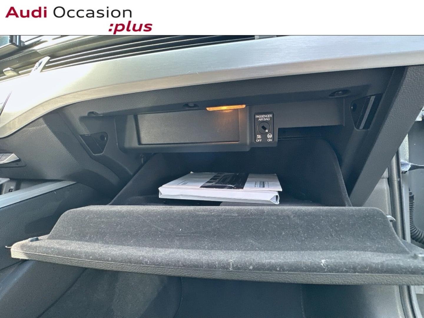 Voitures occasions Audi A4 Avant S line Lille