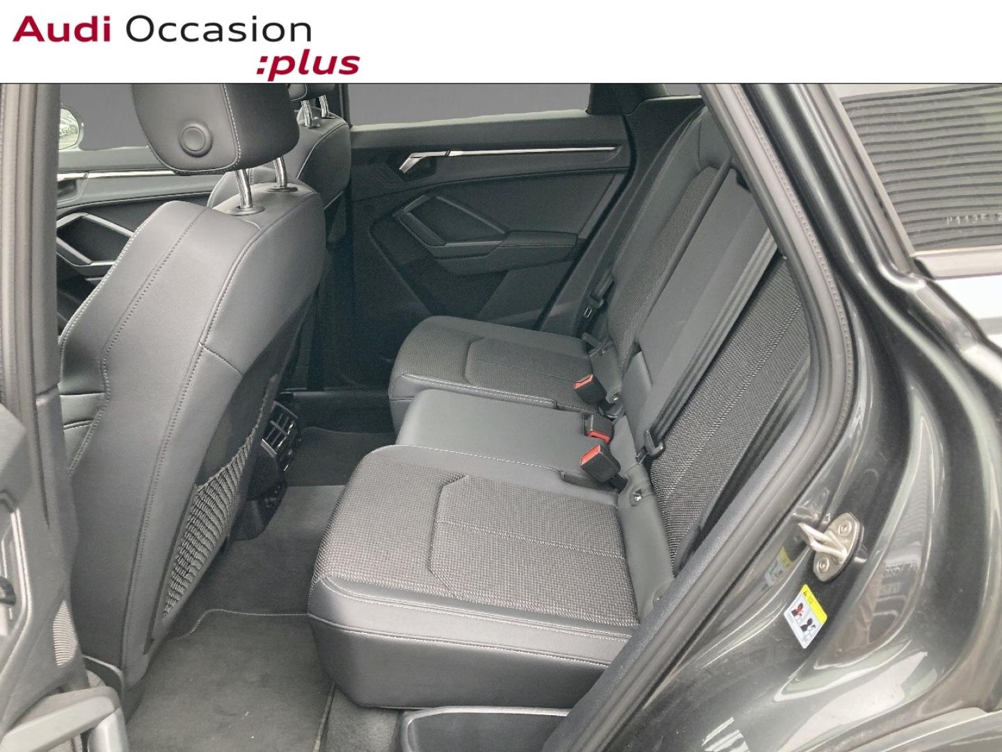Voitures occasions Audi Q3 S line Lille