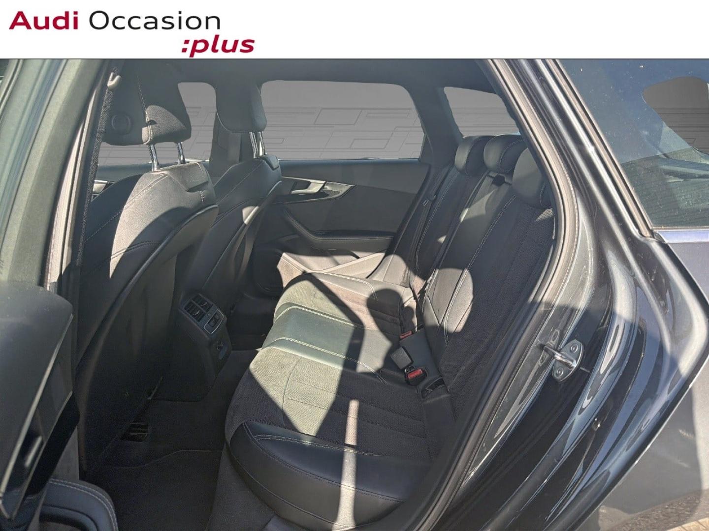 Voitures occasions Audi A4 Avant S line Lille