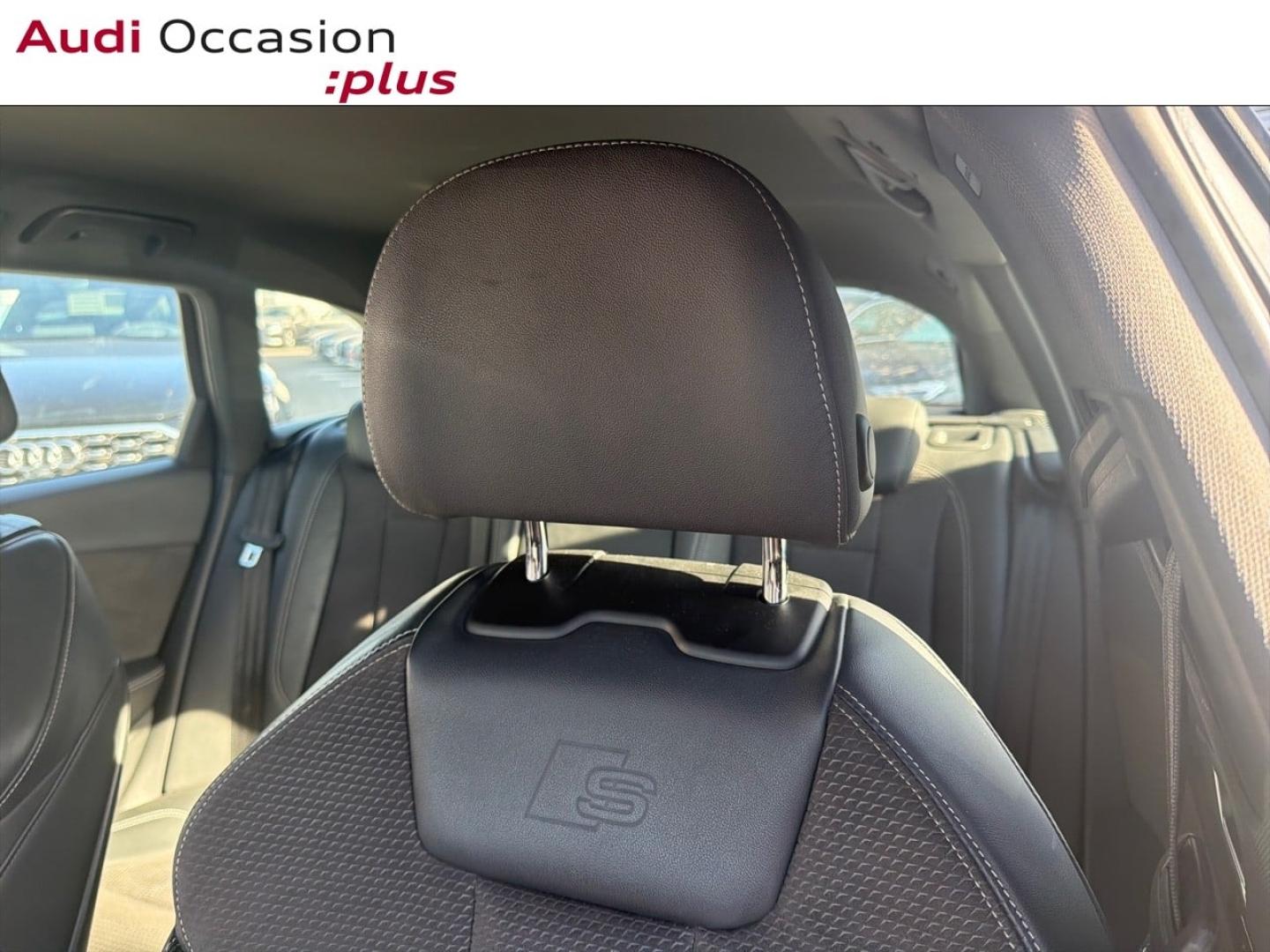 Voitures occasions Audi A4 Avant S line Bruay-la-Buissière