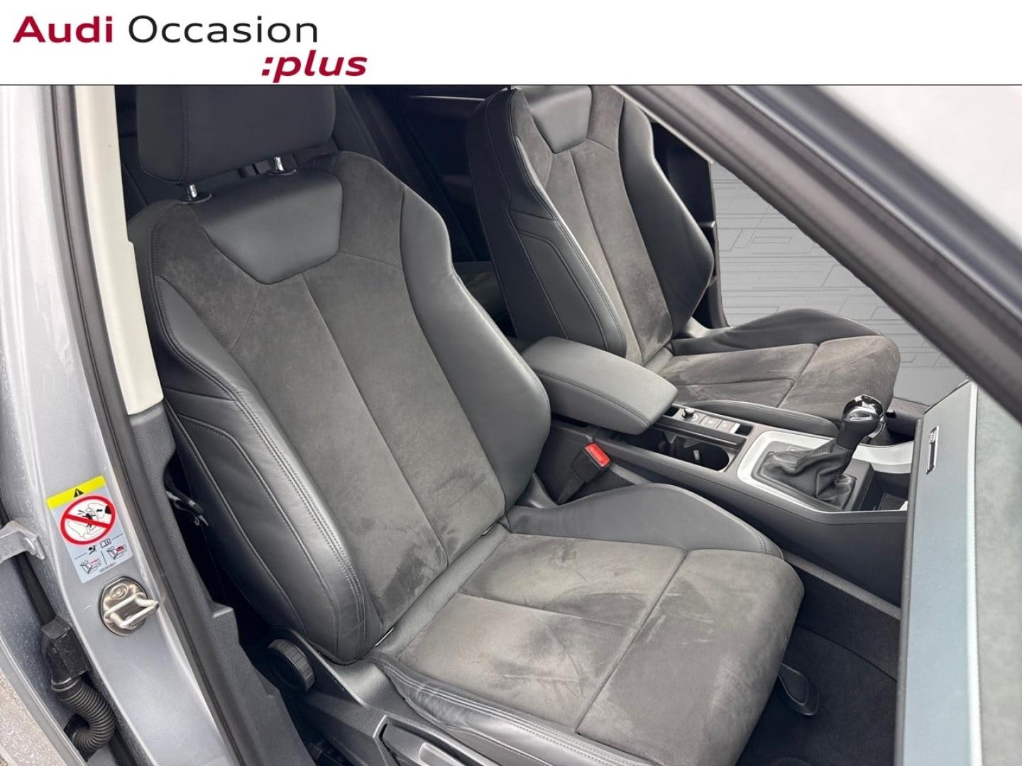 Voitures occasions Audi Q3 Design Luxe Lille