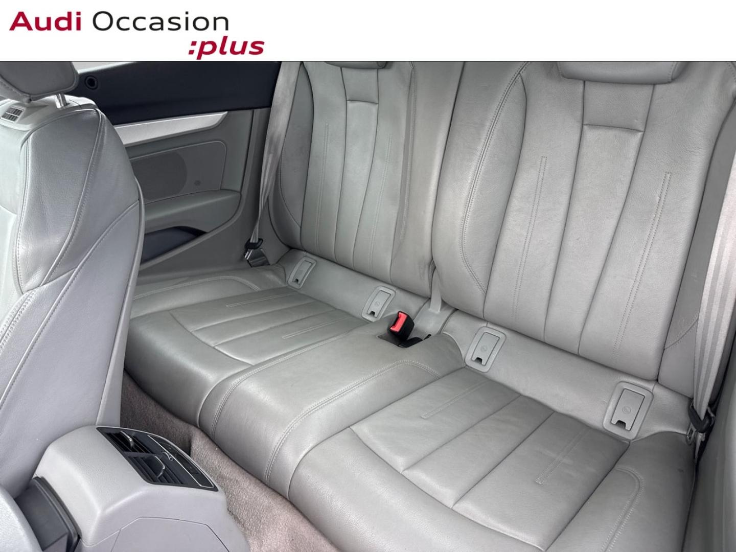 Voitures occasions Audi A5 Cabriolet Design Luxe Lille