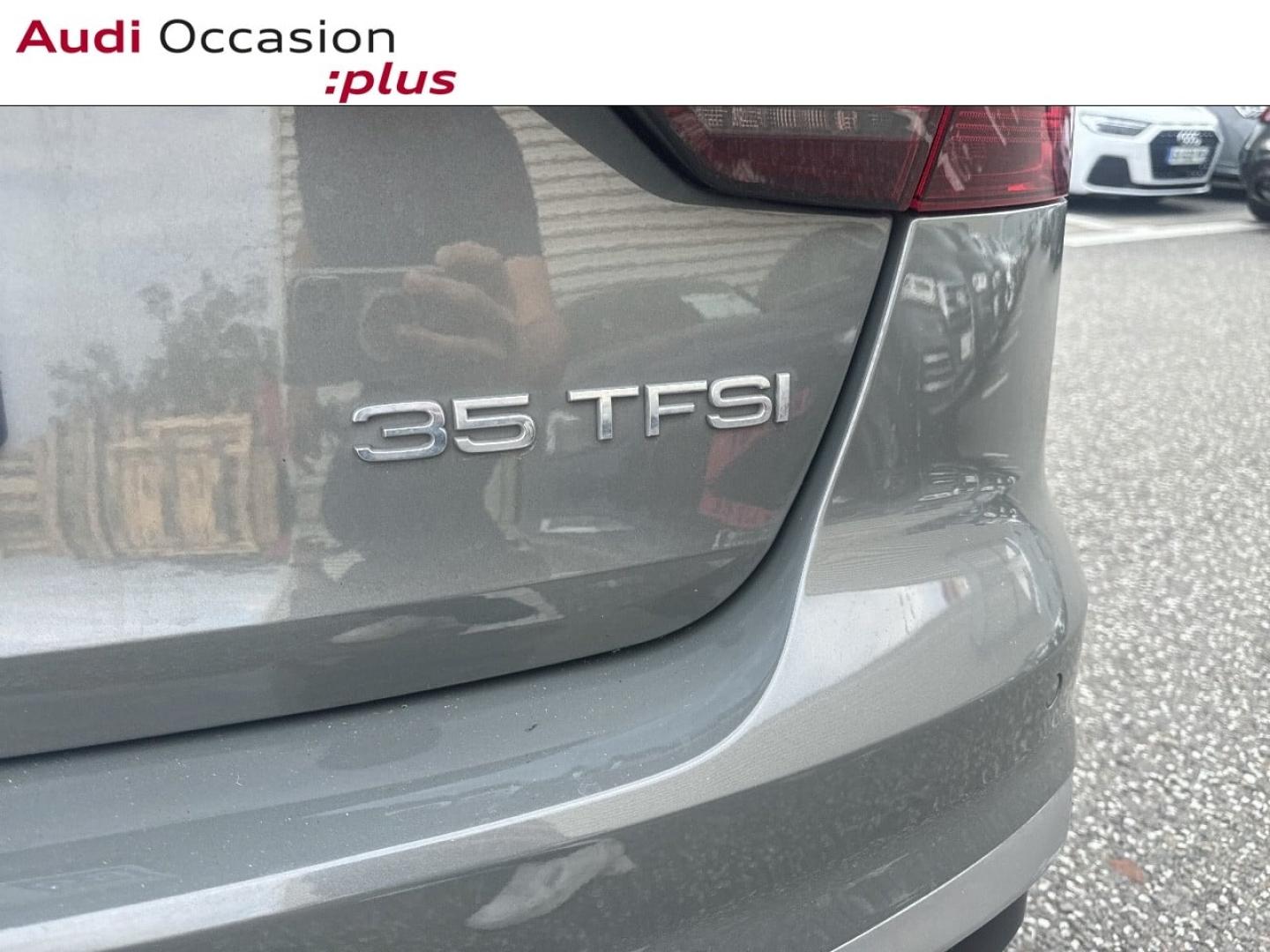 Voitures occasions Audi A4 Avant S line Lille