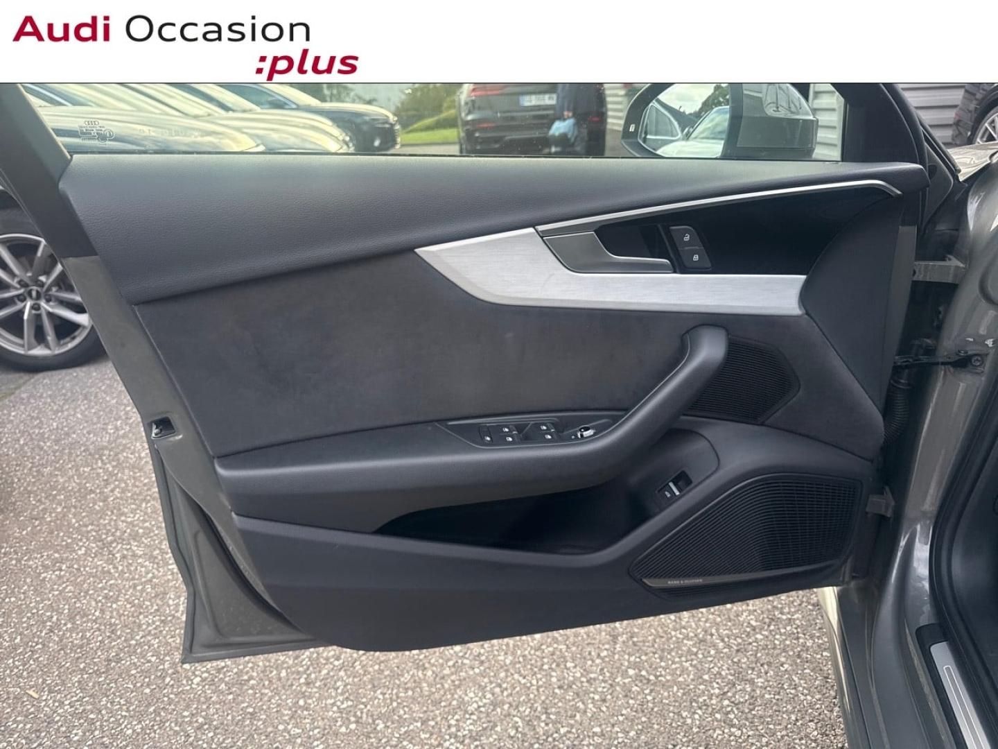 Voitures occasions Audi A4 Avant S line Lille