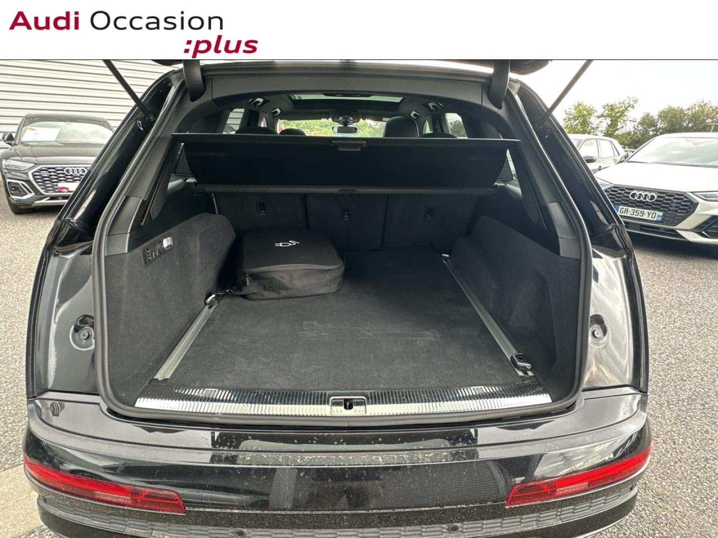 Voitures occasions Audi Q7 Competition Lille