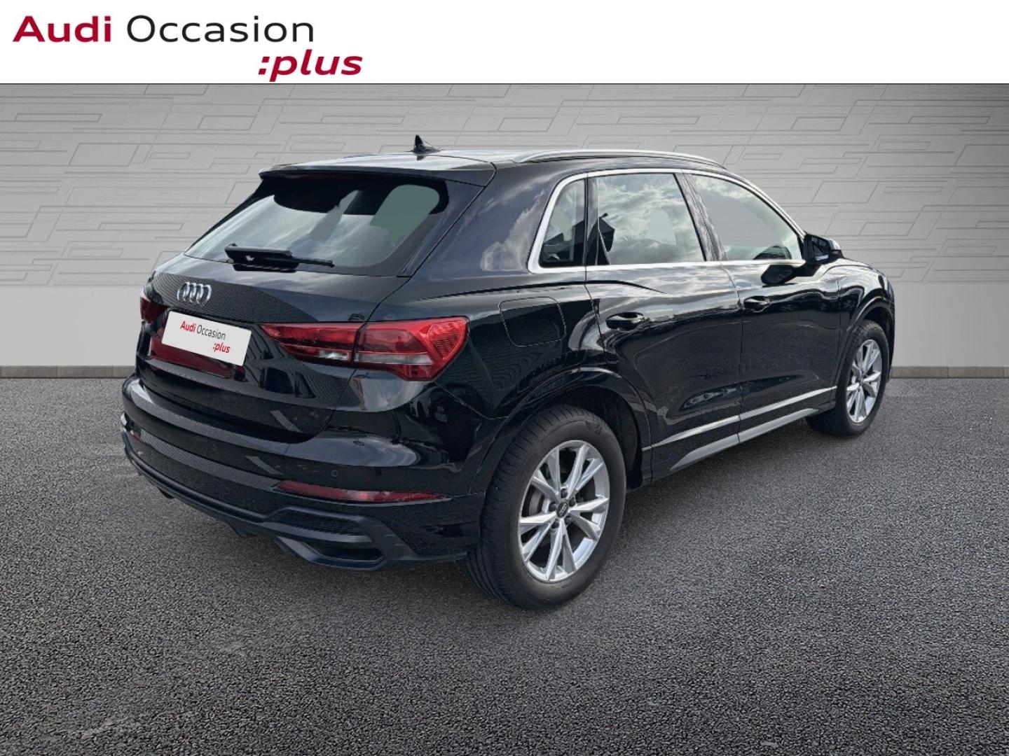 Voitures occasions Audi Q3 Design Lille