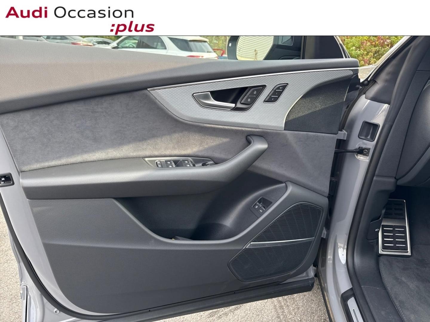 Voitures occasions Audi Q8 Compétition Lille