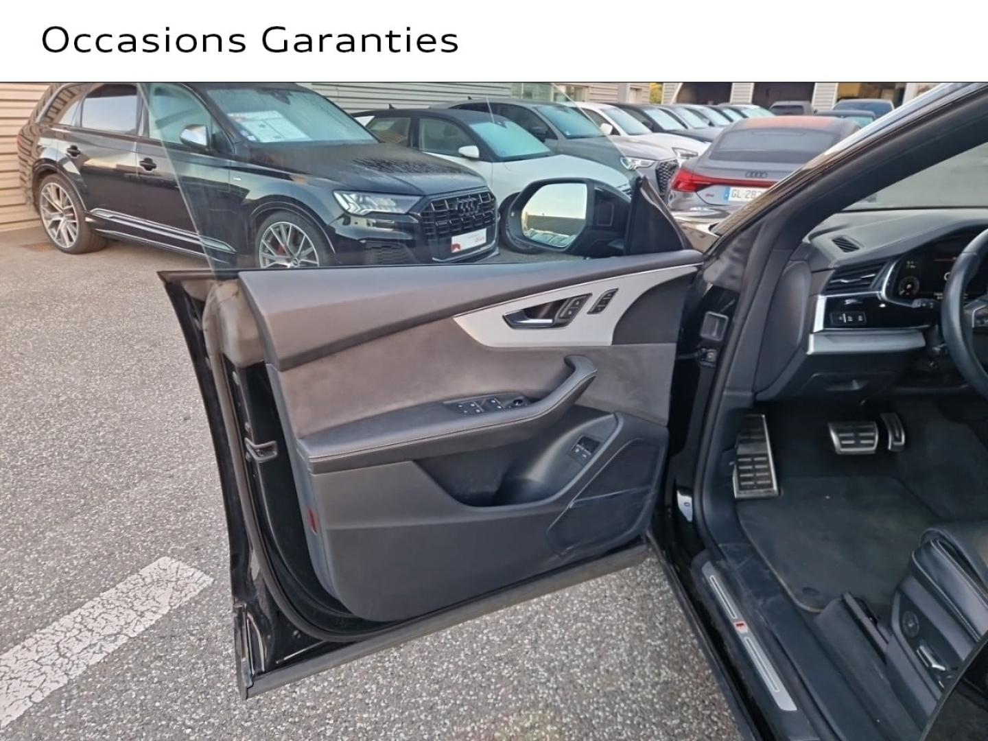Voitures occasions Audi Q8 Compétition Lille