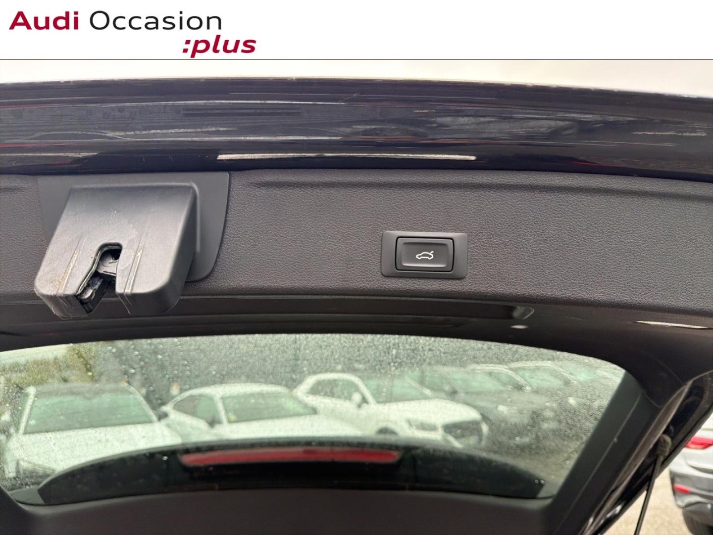 Voitures occasions Audi A4 Avant S line Lille