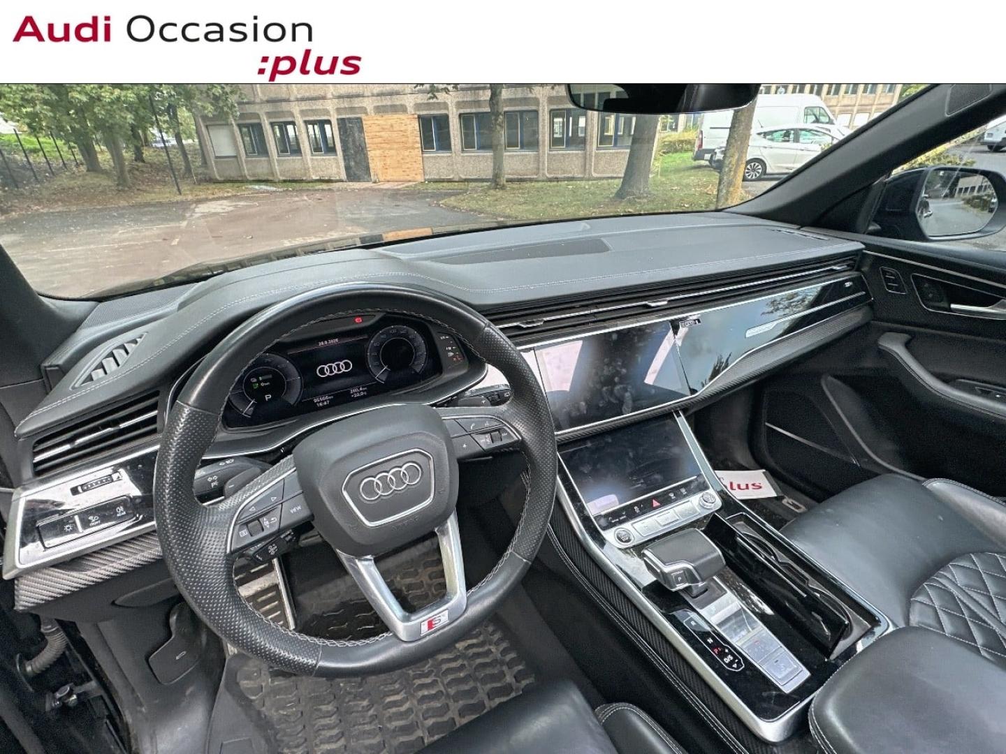Voitures occasions Audi Q8 Compétition Lille