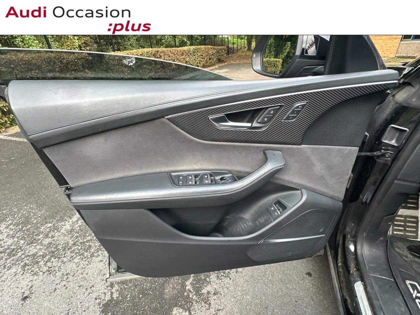 Voitures occasions Audi Q8 Compétition Lille