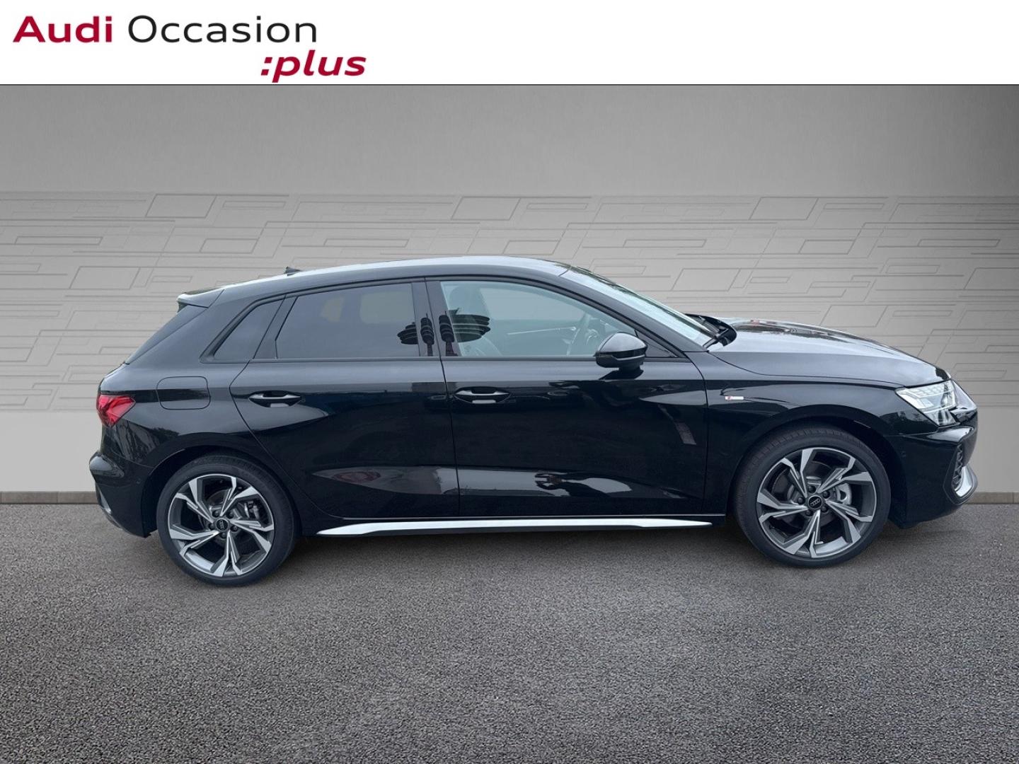Voitures occasions Audi A3 Sportback S line Lille