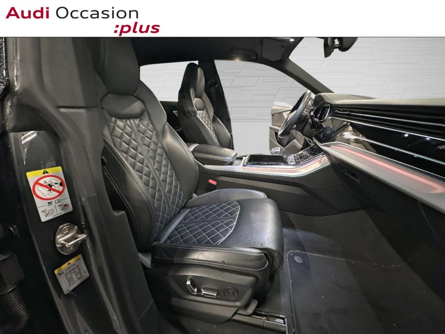 Voitures occasions Audi Q8 Compétition Lille