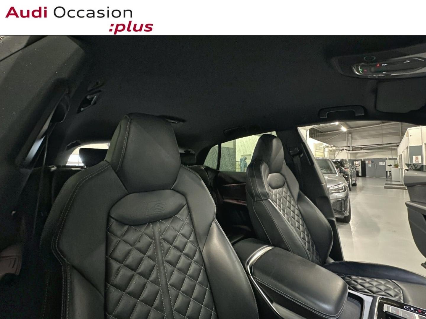 Voitures occasions Audi Q8 Compétition Lille