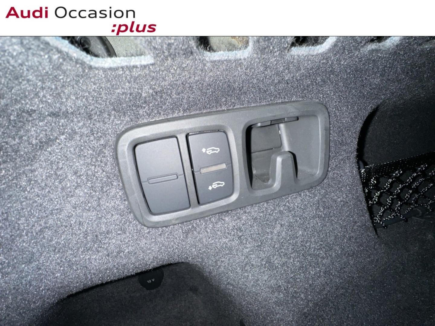 Voitures occasions Audi Q8 Compétition Lille