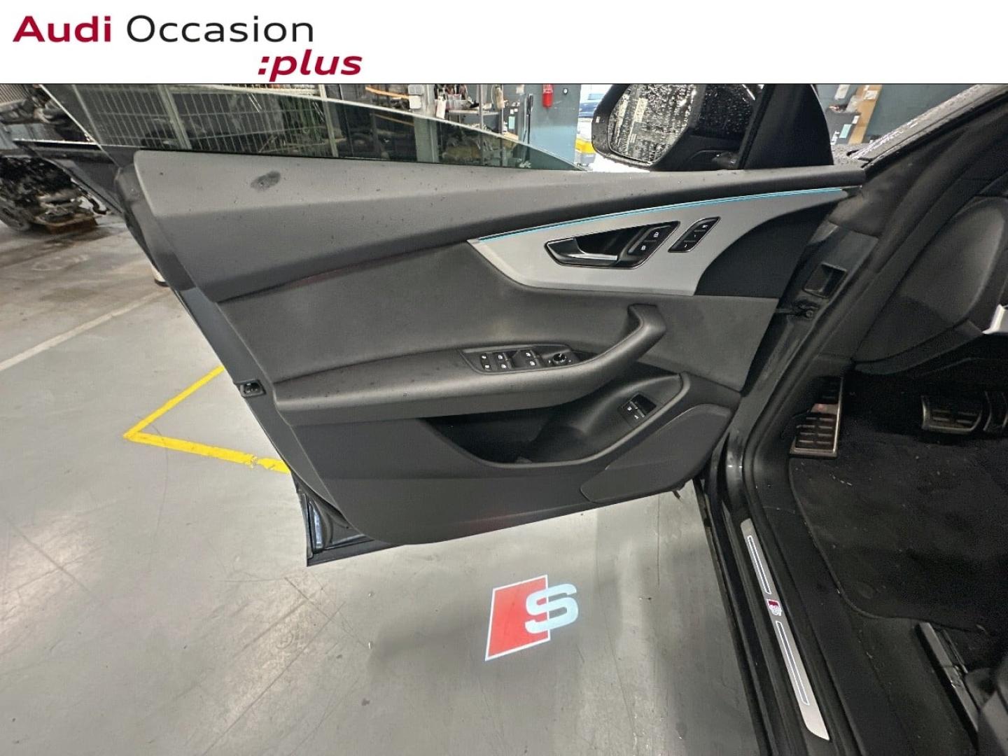 Voitures occasions Audi Q8 Compétition Lille