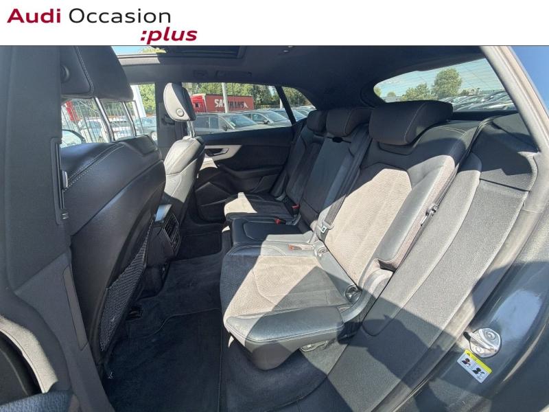 Voitures occasions Audi Q8 Compétition Lille