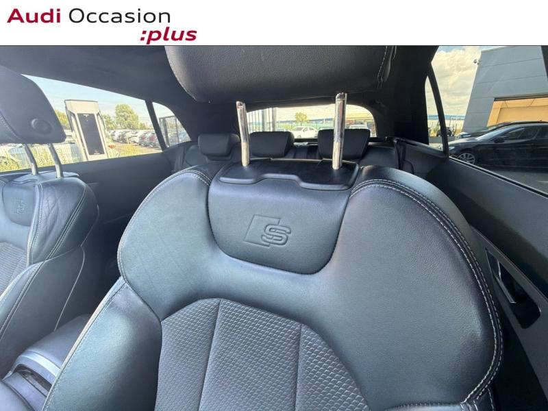 Voitures occasions Audi Q8 Compétition Lille