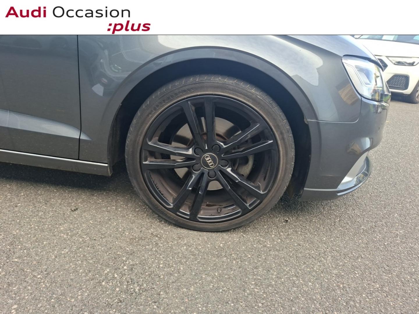 Voitures occasions Audi A3 Berline S line Bruay-la-Buissière