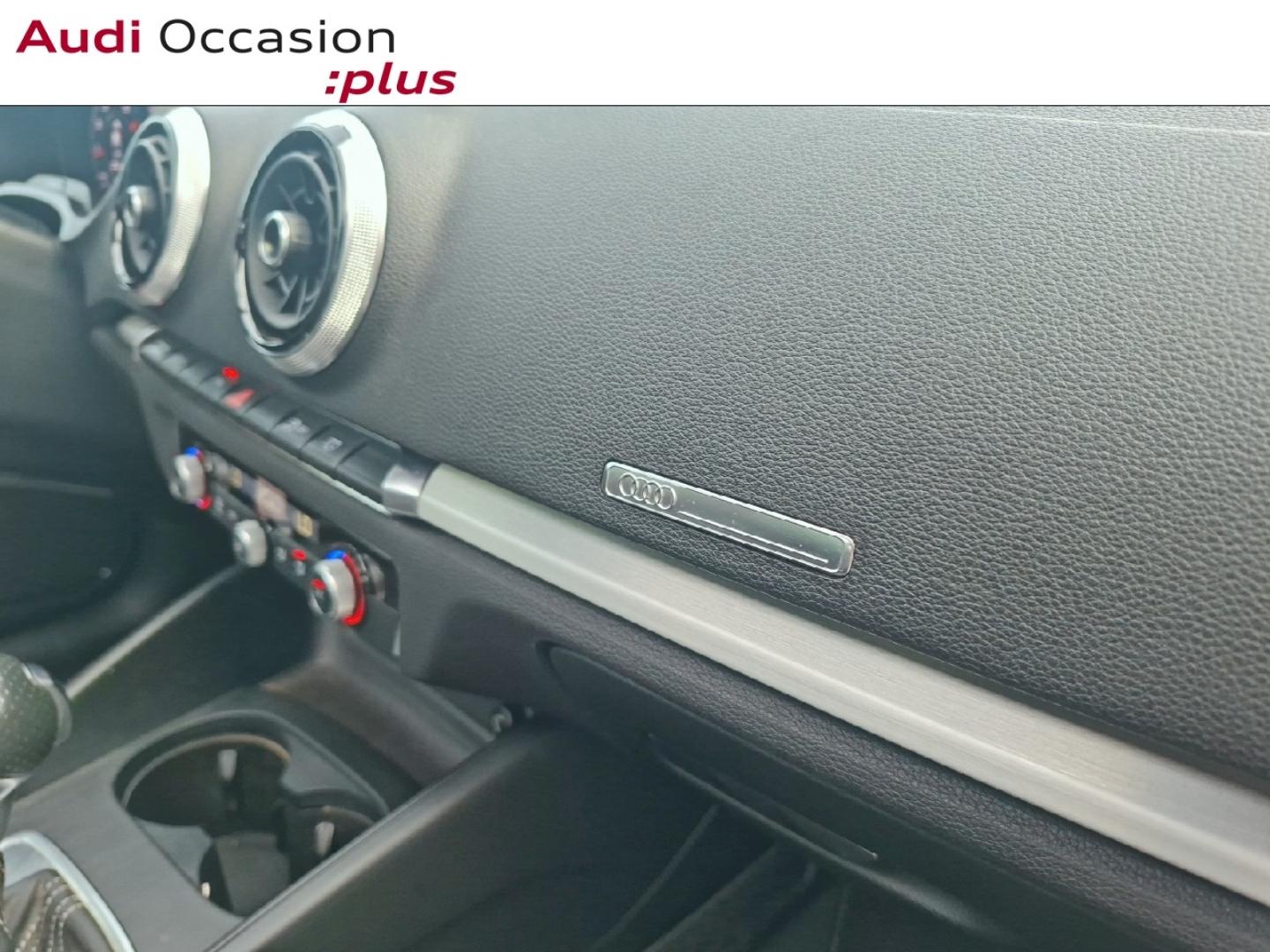 Voitures occasions Audi A3 Berline S line Bruay-la-Buissière