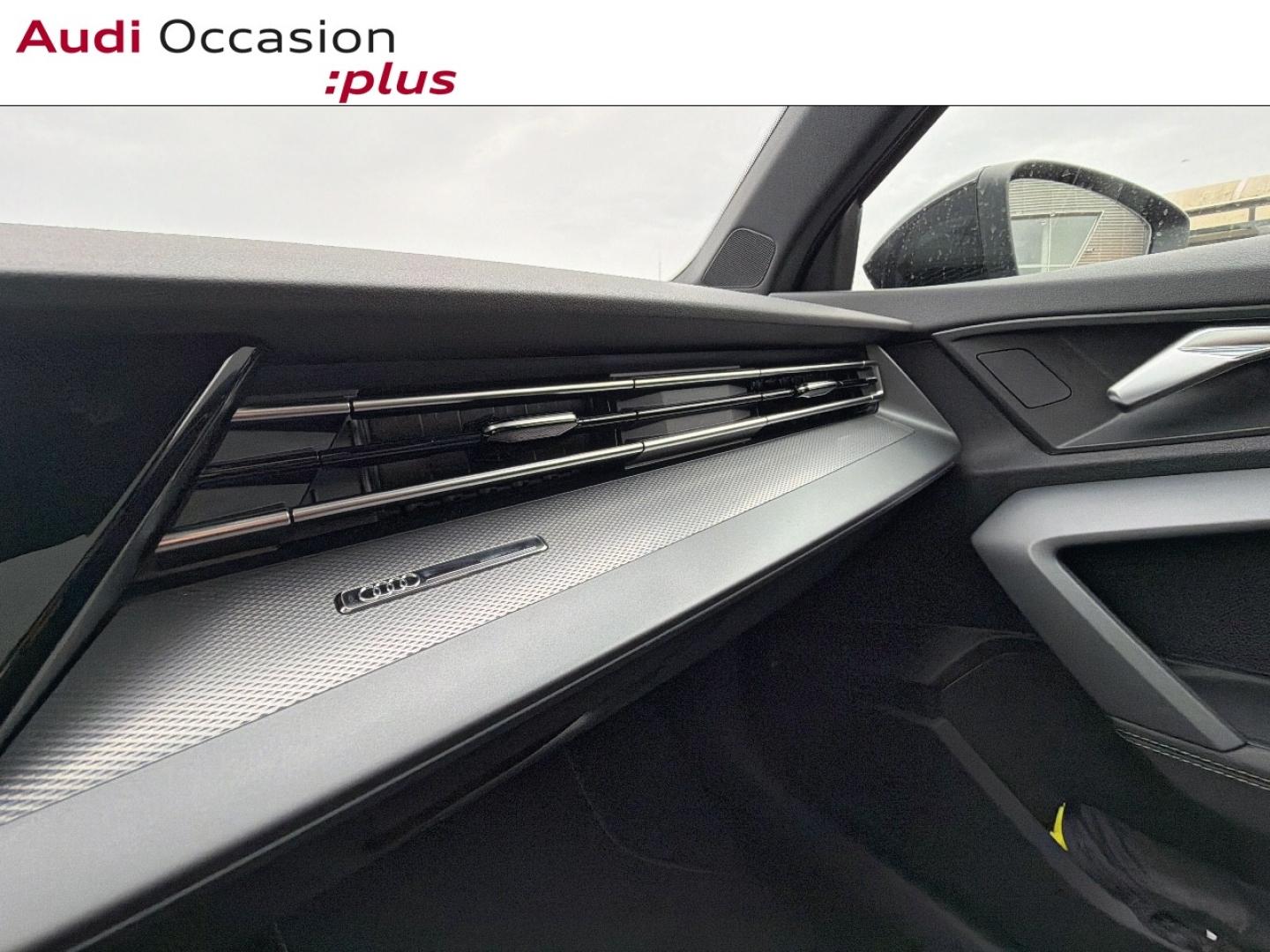 Voitures occasions Audi A3 Sportback S line Rivery