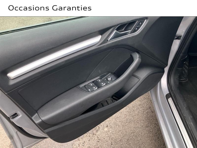 Voitures occasions Audi A3 Sportback Design luxe Lens