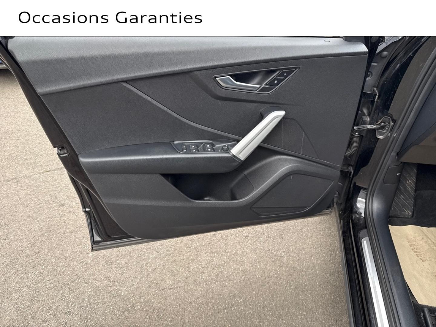 Voitures occasions Audi Q2 Business line Lens