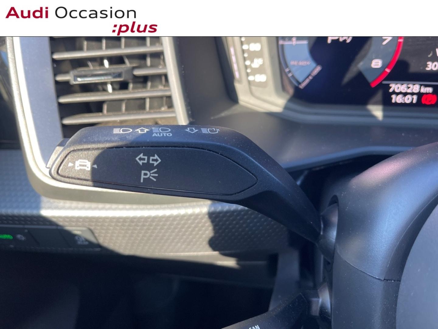 Voitures occasions Audi A1 allstreet Design Lens