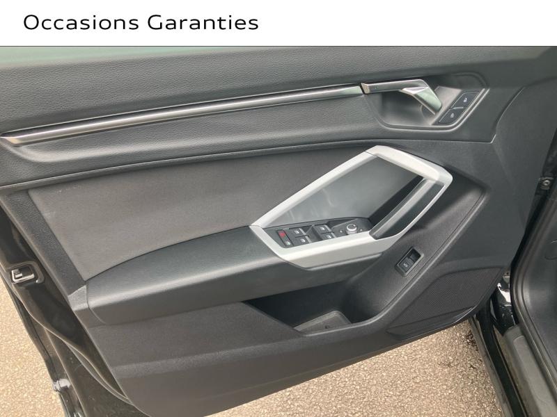Voitures occasions Audi Q3 Advanced Lens