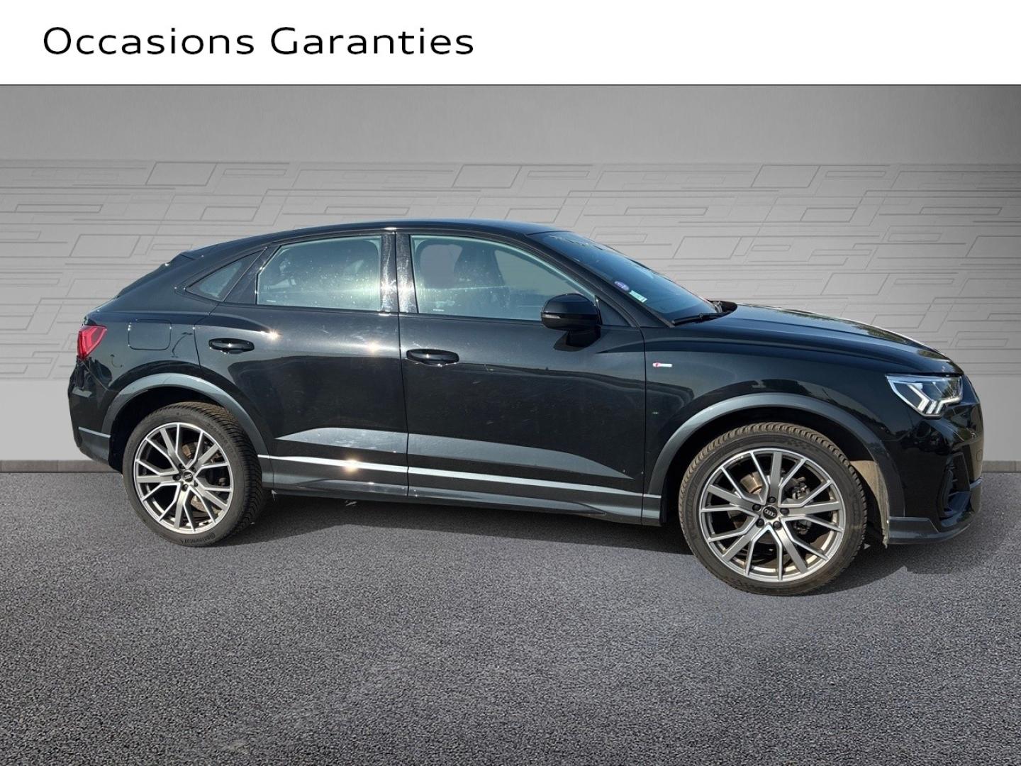 Voitures occasions Audi Q3 Sportback S line Lille