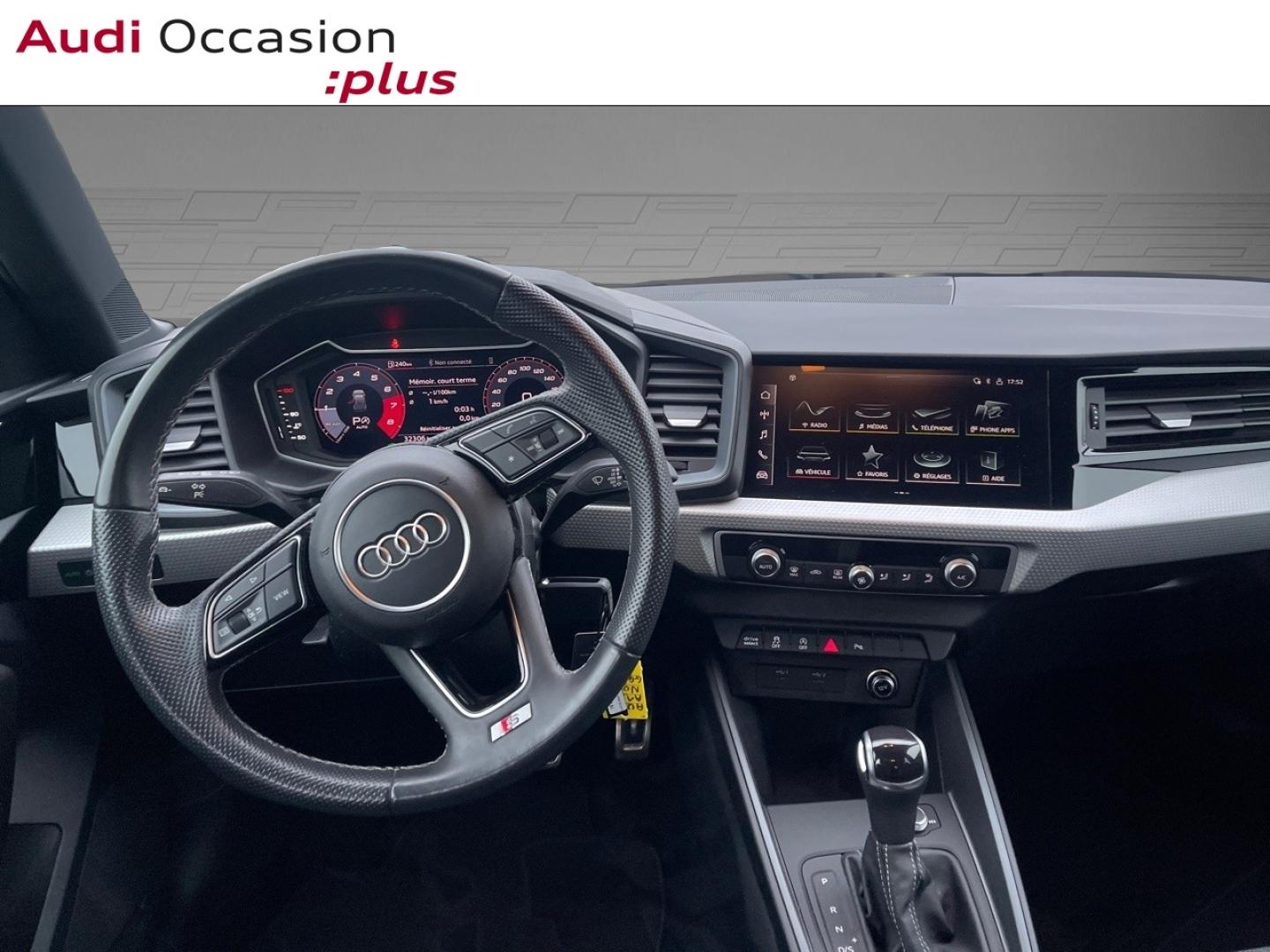 Voitures occasions Audi A1 Sportback S line Lens