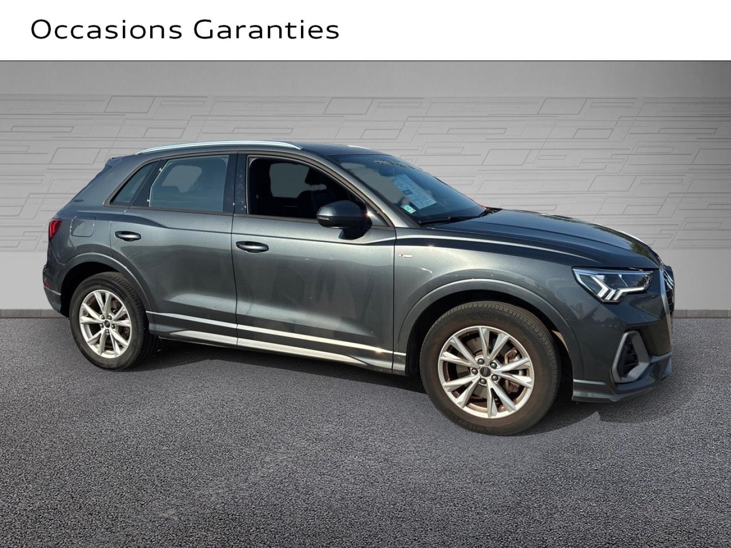 Voitures occasions Audi Q3 S line Lille