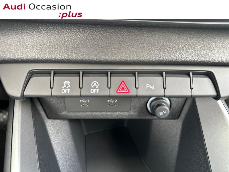 Voitures occasions Audi A1 Sportback Design Lens