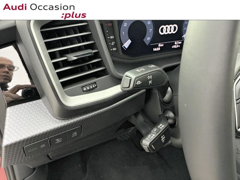 Voitures occasions Audi A1 Sportback Design Lens