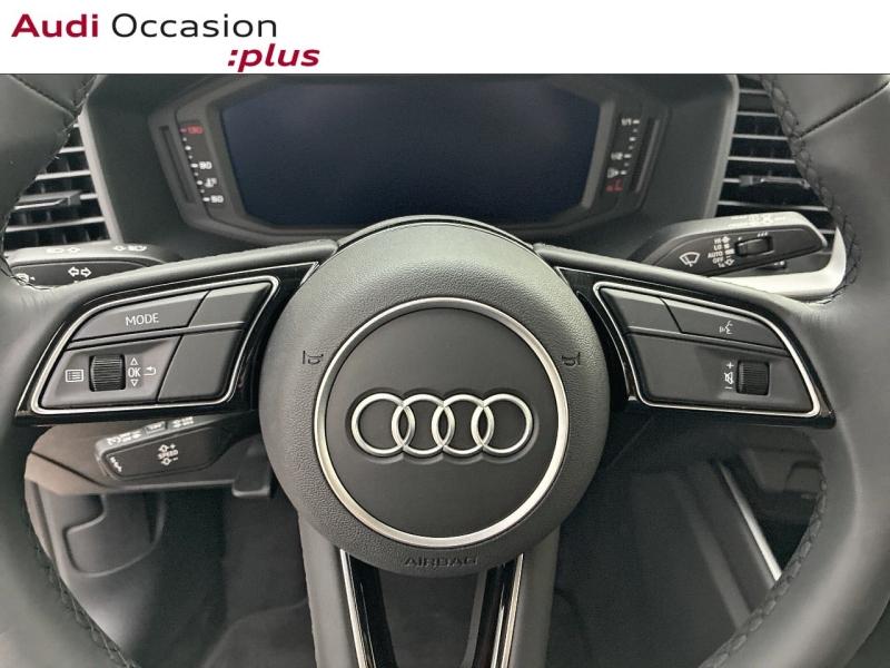 Voitures occasions Audi A1 Sportback Design Lens