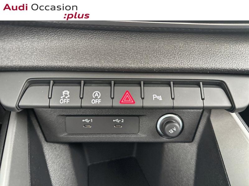 Voitures occasions Audi A1 Sportback Design Lens