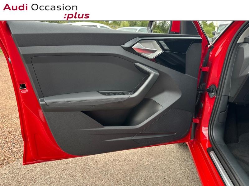 Voitures occasions Audi A1 Sportback Design Lens